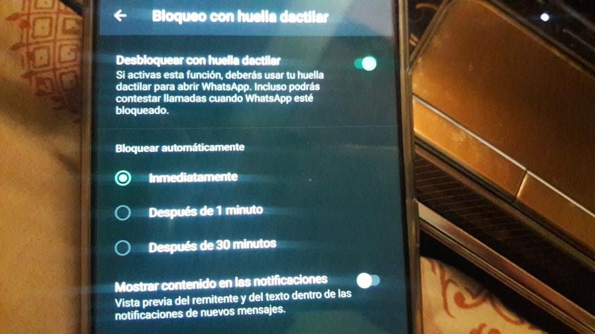 Ocultar Chats WhatsApp Android